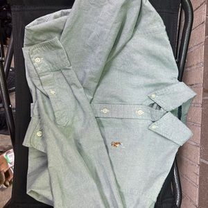 Ralph Lauren Polo Ladies Slim fit long sleeve button up! Ladies size 6.